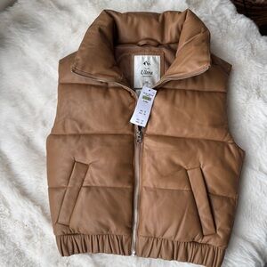 Abercrombie & Fitch Women's Puffer Vest - The A&F Ultra Collection XXS